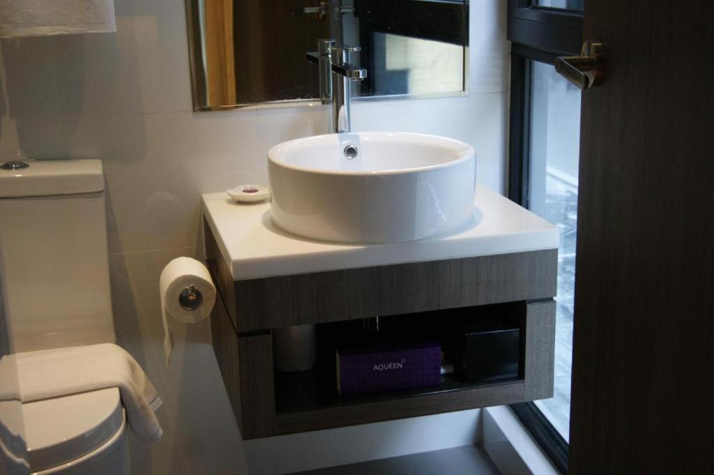 Amrise Hotel Kitchener Singapur Dış mekan fotoğraf