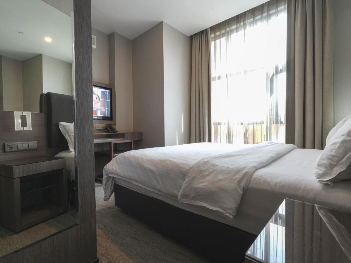 Amrise Hotel Kitchener Singapur Dış mekan fotoğraf