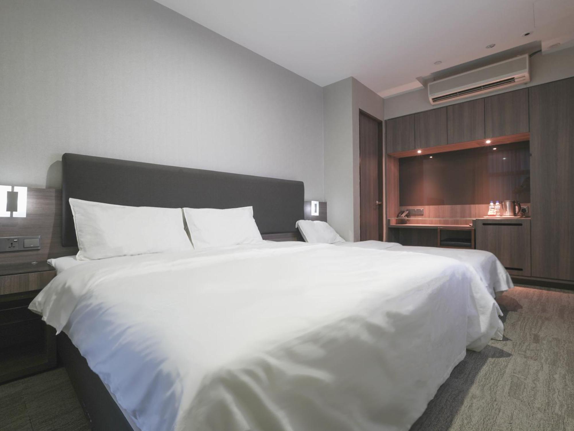 Amrise Hotel Kitchener Singapur Dış mekan fotoğraf